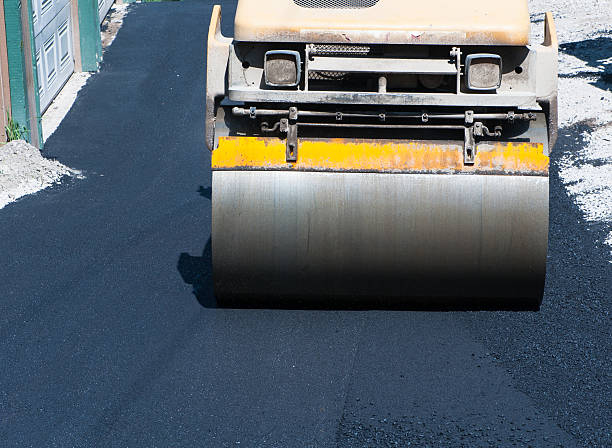 Best Driveway Crack Filling  in Cutten, CA